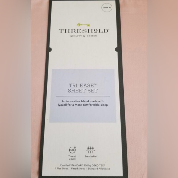 Threshold Pink Bed Sheet Set Twin XL - Picture 2 of 6